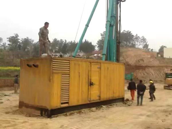 休宁如何判断水冷式机油散热器密封件是否需要更换？